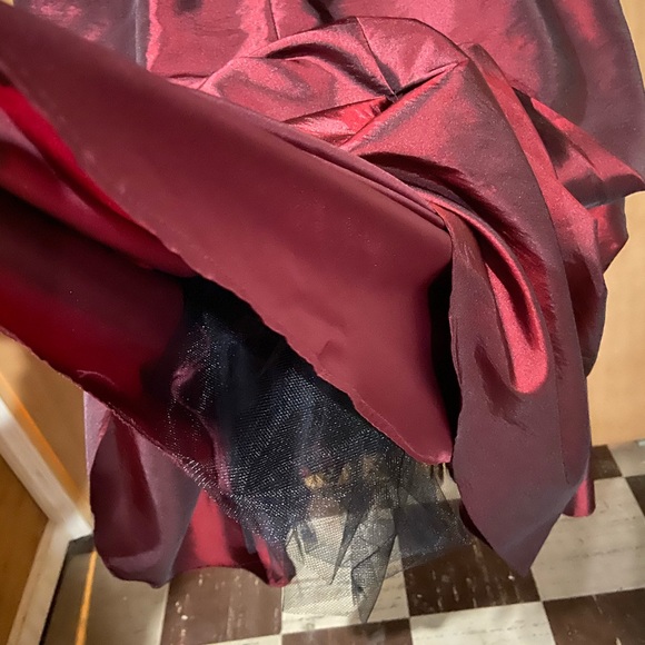 Bill Levkoff Dress Burgundy/Red with Belt - Picture 8 of 8